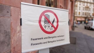 Schild zum Feuerwerksverbot