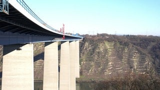 Moseltalbrücke der Autobahn A61 bei Winningen