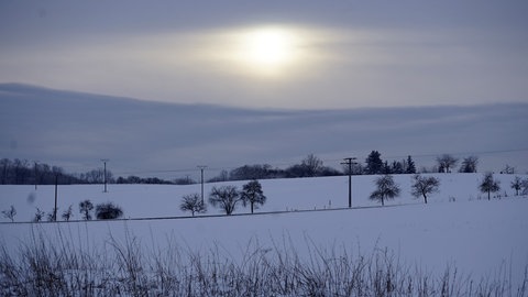 Schneebedeckte Weiden in Ewighausen im Westerwald - hier wird noch weitere Schnee erwartet.