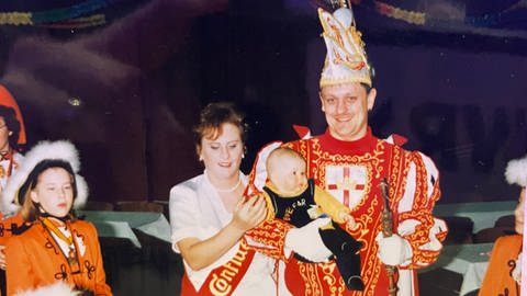 Vier Generationen Karneval in Koblenz: Familie Kullak - Olav, Zayn, Lena und Achim