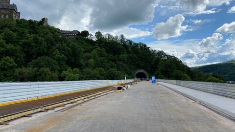 B42-Hochbrücke Bei Lahnstein Ist Wieder Freigegeben - SWR Aktuell