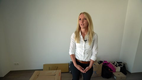Lisa Voßkuhl: Die 33-Jährige zieht in ein zur Wohnung umgebautes leeres Büro in Koblenz.