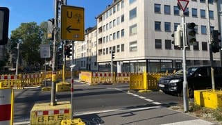 Viele Baustellen -  und damit viele Absperrungen und Umleitungen in Koblenz. Nicht jeder hält sich daran.