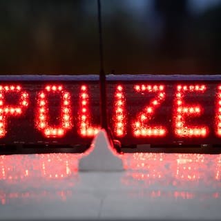 Leuchtendes Polizeizeichen