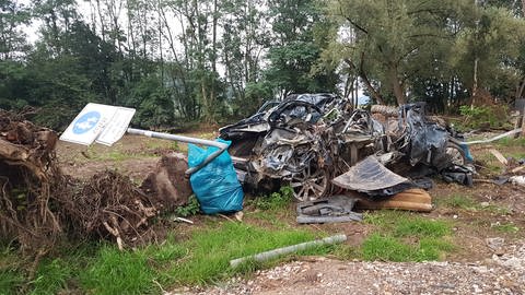 Bei der Flutkatastrophe 2021 wurde das Gelände am Schwanenteich komplett zerstört, inklusive aller Gebäude. Das Wasser war mit Öl verschmutzt und auch ein Autowrack war auf das Gelände gespült worden.