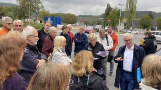 Ortsbegehung zur Gewässerwiederherstellung in Bad Neuenahr-Ahrweiler