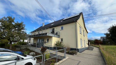 Aussenansicht der Seniorenwohngemeinschaft Marjann's Haus in Merkelbach.