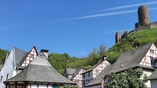 Das historische Monreal mit der Löwenburg