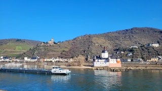 Die Burg Pfalzgrafenstein im Rhein bei Kaub.