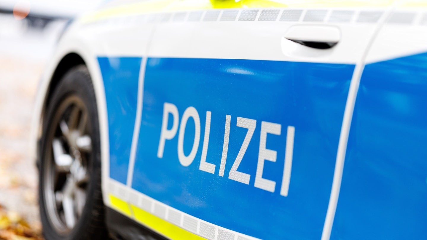 Ein Fahrzeug der Polizei. Der vermisste 63-Jährige aus Steinefrenz ist wieder da.