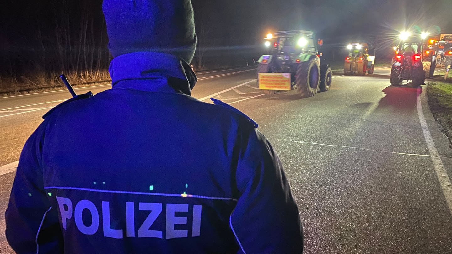 Bauernproteste in der Pfalz: Blockierte Straßen im Berufsverkehr - SWR  Aktuell