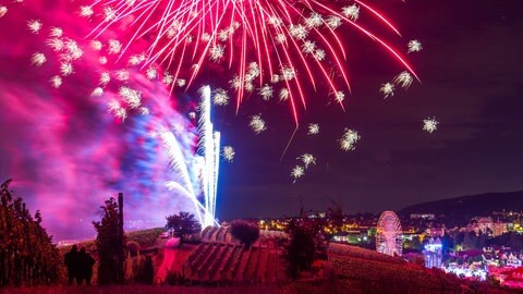 Feuerwerk über dem Wurstmarkt bad Dürkheim