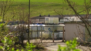 Blick auf das zwischenlager für Sondermüll in Heßheim im Rhein-Pfalz-Kreis.