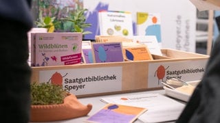 Die Stadtbibliothek wird zur Saatgutbibliothek