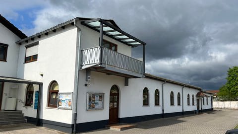 Sitz der Ditib-Gemeinde in Germersheim - direkt daneben ist der Bauplatz für die geplante Moschee.