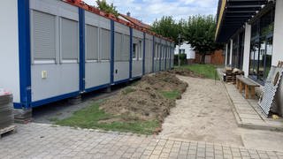 Schulcontainer-Bilder von der Salierschule in Schifferstadt (Rhein-Pfalz-Kreis)