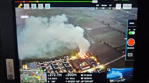 Drohnenaufnahmen vom Brand in Dirmstein