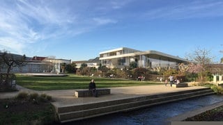 Außenansicht der neuen Therme in Bad Dürkheim