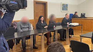 Eltern von misshandeltem Baby im Gerichtssaal am Landgericht Frankenthal