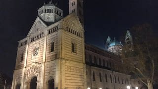Der Speyerer Dom bei Nacht