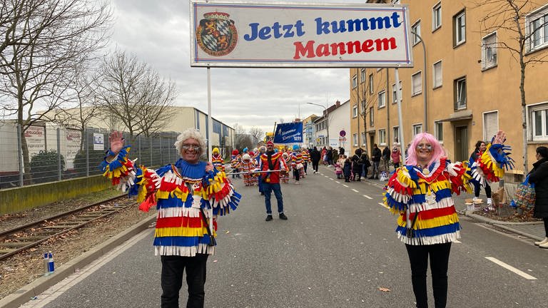 Die Mannheimer Fastnachtsvereine präsentieren sich in Ludwigshafen