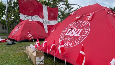 Dänische Fans in Bad Dürkheim