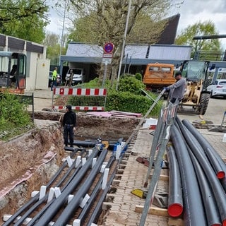 Das kaltes Nahwärmenetz in Offenbach an der Queich. Der Ort weiht ein neues Wärmenetz ein und macht sich auf den Weg zum CO2-neutralen Heizen. Das Projekt soll ein Vorbild für andere Kommunen im Land sein.