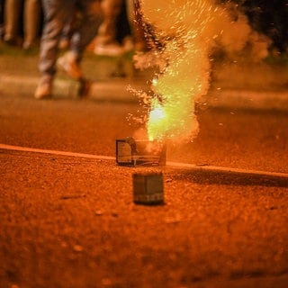 Die Silvesternacht ist in der Süd- und Vorderpfalz relativ ruhig verlaufen. Zu einem größeren Brand kam es in Birkenheide (Rhein-Pfalz-Kreis).