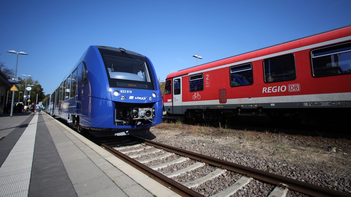 Bahn-Warnstreik Beendet: Nahverkehr In RLP Läuft Wieder An - SWR Aktuell