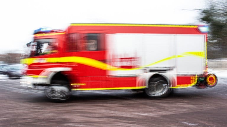 Keine Rettungsgasse: Feuerwehr Steht Auf A60 Bei Mainz Im Stau - SWR ...