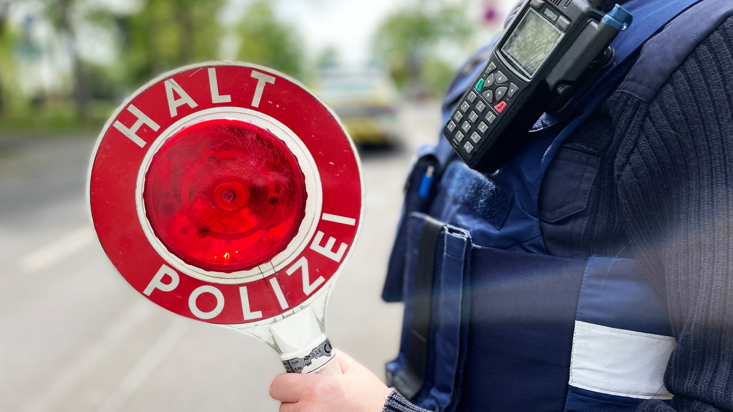 Verfolgungsjagd Nach Tempo-Kontrollen Der Polizei Bad Kreuznach - SWR ...