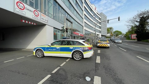 Im Mainzer Facharztzentrum Med am Hauptbahnhof ist eine Krankenschwester festgenommen worden.