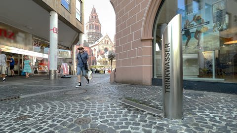 Trinkwasserbrunnen in Mainz eingweiht.