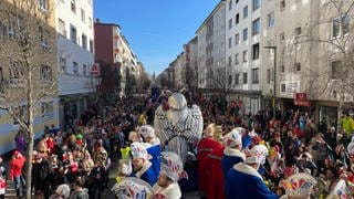 Der Rosenmontagszug in Mainz: Lösung bei Finanzierung der Mainzer Straßenfastnacht in Sicht