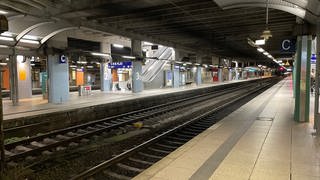 Leerer Bahnsteig in Mainz