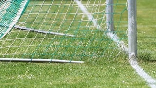 Das Sportgericht verhnadelt darüber, ob die Mannschaft des Wiesbadener Vereins SC Meso-Nassau ein Spielverbot bekommt. 