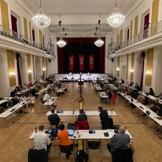 Während der Sanierung des Mainzer Rathauses tagt der Stadtrat an verschiednen Orten - zum Beispiel im Mainzer Schloss. (Foto: SWRKarin Pezold)