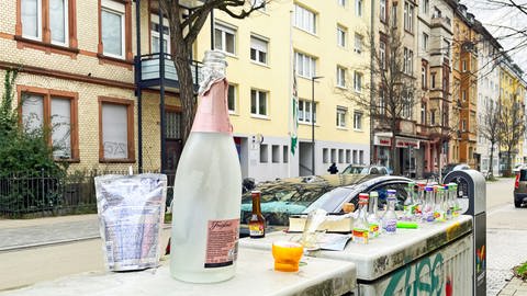 An Rosenmontag gilt in weiten Teilen der Mainzer Innenstadt ein Glasverbot.