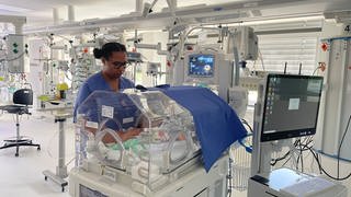 Die Intensivstation für früh- und neugeborene Babys der Unimedizin Mainz ist modernisiert worden und hat jetzt mehr Betten