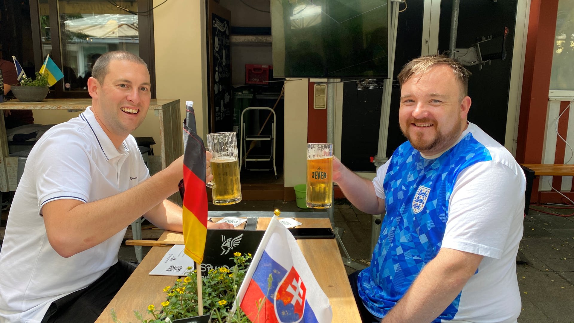 Fußball-EM-Fans von Schottland und England füllen Hotels und Kneipen in Mainz