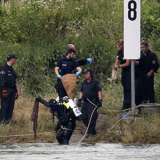 Die 15-Jährige wurde tot am Rheinufer in Worms entdeckt. Laut Obduktionsergebnis war sie massiver Gewalt ausgesetzt. Tatverdächtig sind die Eltern.