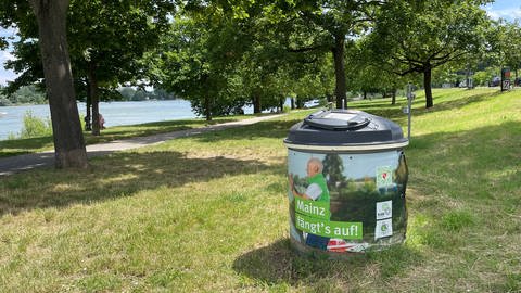 Die Kampagne "Mainz fängt's auf" hat zum Ziel, dass mehr Müll in Mainz ordnungsmäß entsorgt wird. 