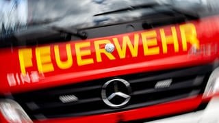 Ein Feuerwerauto in Mainz: Wenn die Parkhausschranke klemmt: Unnötige Einsätze für Feuerwehr Mainz 