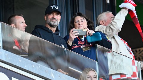 Ex-Mainz-05-Trainer Jürgen Klopp war überraschend im Stadion beim Heimspiel gegen Werder Bremen.