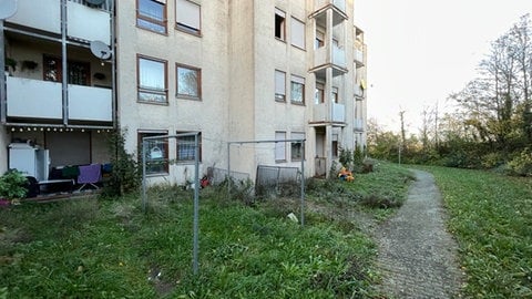 In diesem Haus in Mainz-Finthen soll es Ratten und anderes Ungeziefer geben.