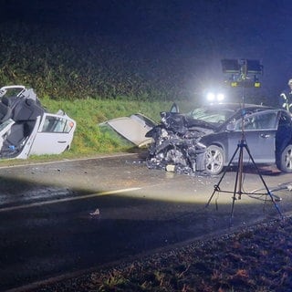 Vier Schwerverletzte bei Frontalzusammenstoß bei Partenheim