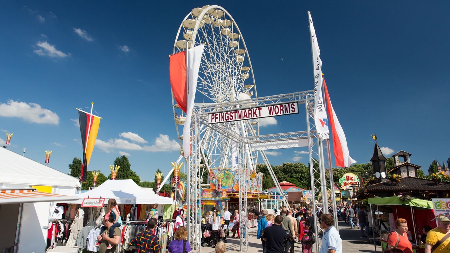 Viele Menschen werden ab Freitag zum Wormser Pfingstmarkt erwartet.