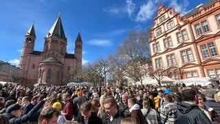 Das Mainzer Marktfrühstück muss wegen Bauarbeiten kurzfristig abgesagt werden. (SWR)