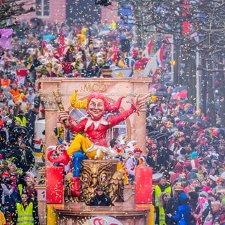 Dem Mainzer Rosenmontagsumzug droht erneut die Absage.