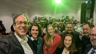 Die Fraktions- und Parteispitzen von CDU, Grünen und SPD in Mainz haben ihre Parteitage gegenseitig besucht.